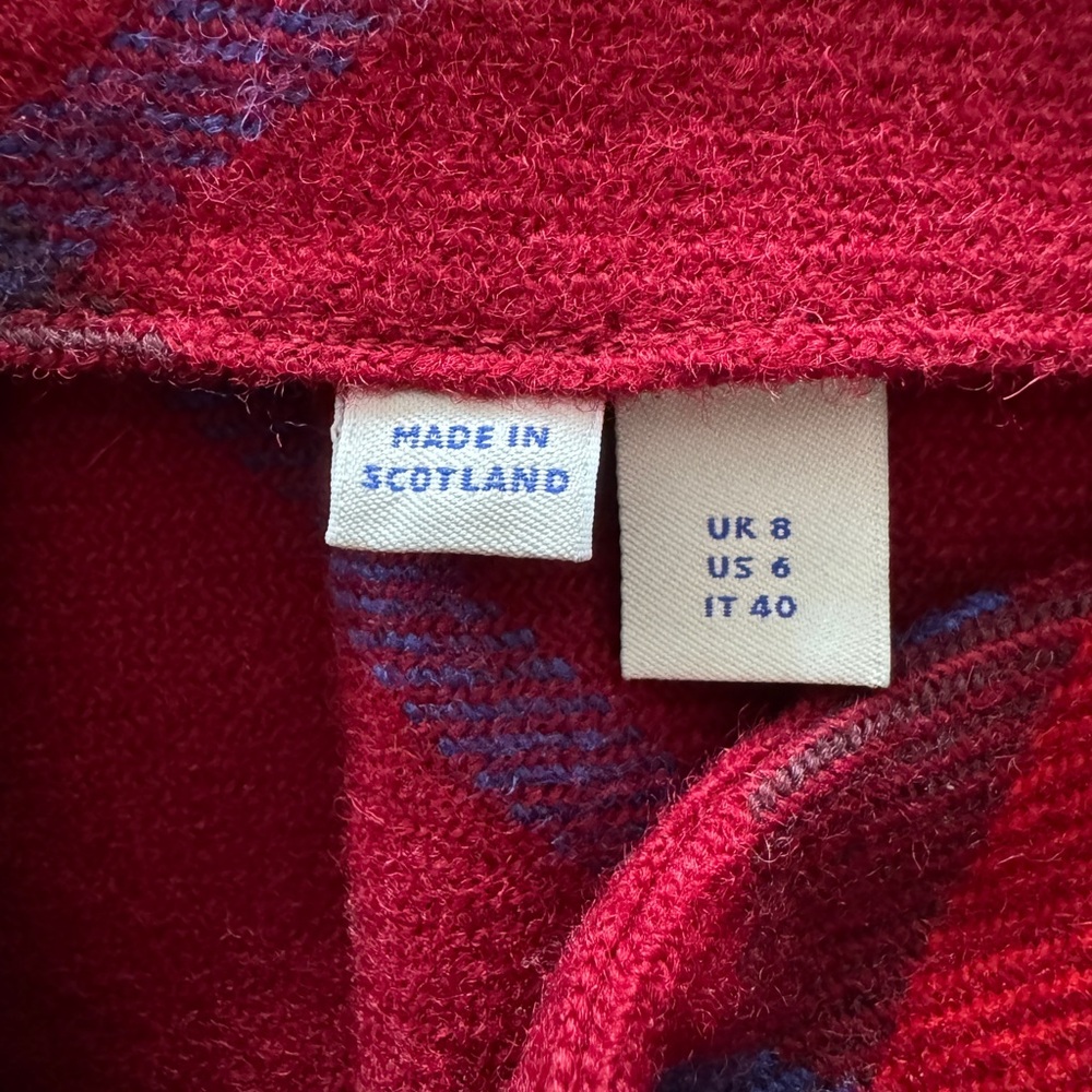Authentic Burberry Red and Blue Wool Plaid Checked Kilt Skirt. Size 8 - Picture 5 of 8